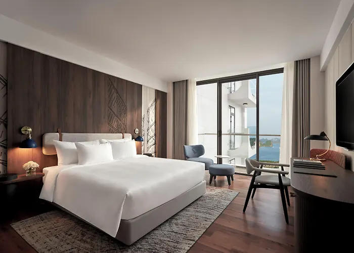 The Yacht By Dc Hotel 5*